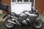 Picture 2 - 2012 Honda VFR 1200 F ABS DCT Full Luggage Akrapovic Exhaust motorbike