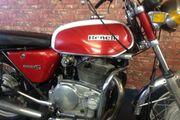 Picture 2 - Benelli Tornado 650 S 1974 Red Very Low Miles Original motorbike