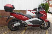 Picture 2 - Gilera GP 800 Scooter motorbike