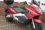 Picture 4 - Gilera GP 800 Scooter motorbike