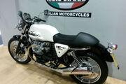 Picture 2 - Moto Guzzi V7, 2010, Cafe Racer  motorbike