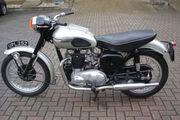 Picture 2 - Triumph Thunderbird T6 1954 Classic British Motorcycle motorbike