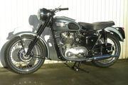 Picture 2 - Triumph Tiger 100 1957 500cc Matching Numbers motorbike