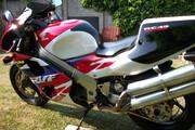 Picture 2 - RC45 Honda motorbike