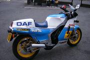 Picture 2 - Suzuki RG500 1989 motorbike