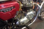 Picture 2 - Triumph T140 E Bonneville 1979 Very Low Miles motorbike