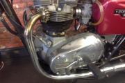 Picture 5 - Triumph T140 E Bonneville 1979 Very Low Miles motorbike