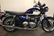 Picture 2 - 2012 Triumph Bonneville 900 SE in excellent condition motorbike
