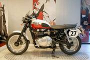 Picture 2 - 2006 Triumph Bonneville Scrambler in Red, 7126 Miles, Lots of Extras motorbike