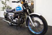 Picture 2 - Triumph Motorbike Bonneville T140 Silver Jubilee Limited Edition motorbike