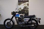 Picture 8 - Triumph Motorbike Bonneville T140 Silver Jubilee Limited Edition motorbike