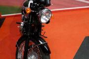 Picture 3 - Triumph Bonneville T100 110 Year Anniversary Model, Very Rare Bike Only motorbike