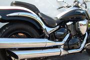 Picture 6 - Suzuki VZ800 Intruder M800 motorbike