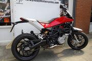 Picture 3 - 2011 Husqvarna NUDA 900 R, 900R, Brembo Brakes, Sachs Front & Ohlins Rear Shock motorbike