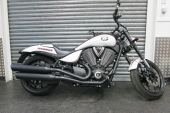 Victory HAMMER S Motorcycle 1700cc Black/White 2011 for sale
