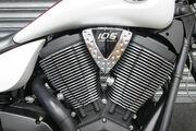 Picture 6 - Victory Hammer S Motorcycle 1700cc Black/White 2011 motorbike