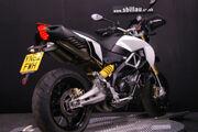 Picture 4 - Aprilia Dorsoduro 1200 ABS Super Moto 1400 Miles motorbike
