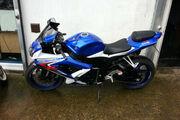 Picture 6 - Suzuki GSXR 750 K9 Blue White Superb Condition Hel Lines Yoshi System motorbike