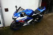Picture 7 - Suzuki GSXR 750 K9 Blue White Superb Condition Hel Lines Yoshi System motorbike