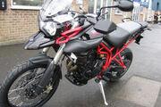 Picture 8 - Triumph Tiger 800 XC SE Black/Red Special Edition Free Top Box Heated Grips motorbike