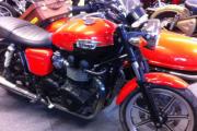Picture 3 - Triumph Bonneville 865 with Watsonian Monza Sidecar motorbike