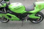 Picture 7 - Kawasaki ZX7 RR motorbike