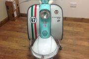 Picture 4 - Stunning Classic Turquoise And White 1959 Italian Lambretta Li125 Fully Restored motorbike