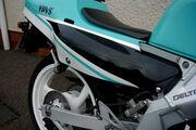 Picture 5 - Yamaha TZR 250 REVERSE CYLINDER 3MA-4 1990 motorbike
