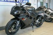 Picture 4 - 2008 Yamaha YZF R1 08 Grey Damaged Repairable motorbike