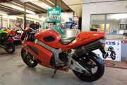 Picture 11 - Honda VTR 1000 SP2 motorbike