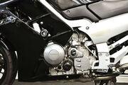 Picture 7 - Yamaha FJR1300. 2003 53, Yamaha colour coded Top Box & Panniers, Screen Extender motorbike