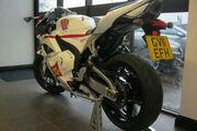Picture 8 - 2011 Honda CBR 600 RR-B Simoncelli Memorial Edition motorbike