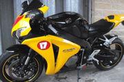 Picture 8 - 2009 Honda CBR 1000 RR-8 motorbike