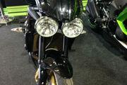 Picture 5 - Triumph Street Triple R 2010 motorbike