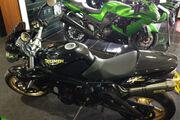 Picture 6 - Triumph Street Triple R 2010 motorbike