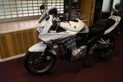 Picture 2 - Suzuki Bandit GSF 1250 SA K9 ABS, in Excellent Condition with Extras motorbike