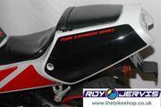 Picture 11 - 1993 Yamaha TZR250 3XV Dry Clutch 250cc Sports in Red motorbike