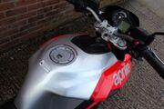 Picture 5 - Aprilia Shiver SL 750, 4545 miles, 2 former keepers motorbike