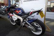 Picture 6 - 2011 Honda CBR 1000 RR-B Fireblade Only 1380 Miles Akrapovic Exhaust HRC motorbike