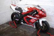 Picture 4 - 2006 Yamaha R1 Track Bike Very Nice motorbike