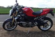 Picture 3 - MV Agusta Brutale 750S - Only 1100 miles superb condition motorbike