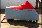 Picture 4 - MV Agusta Brutale 750S - Only 1100 miles superb condition motorbike
