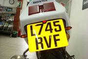 Picture 8 - Honda RVF750 RC45 motorbike