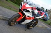 Yamaha R1 2009 Anniversary Edition Colors Big Bang 2009 White and Red Big Spec for sale