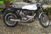 TRITON 650 CAFE RACER FEATHERBED Norton SPECIAL for sale
