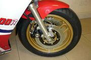 Picture 7 - Yamaha RZV500 Like RD500 RG500 motorbike