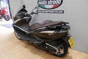 Picture 2 - Piaggio X10 350 Executive motorbike