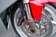 Picture 2 - MV Agusta F4 1000, 700 miles, expensive extras fitted 