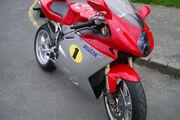 Picture 10 - MV Agusta F4 1000, 700 miles, expensive extras fitted 