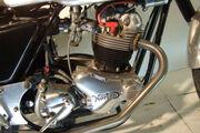 Picture 5 - Dunstall Norton Commando Cafe Racer motorbike
